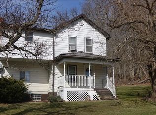 101 Wallace Ln, Slippery Rock, PA 16057