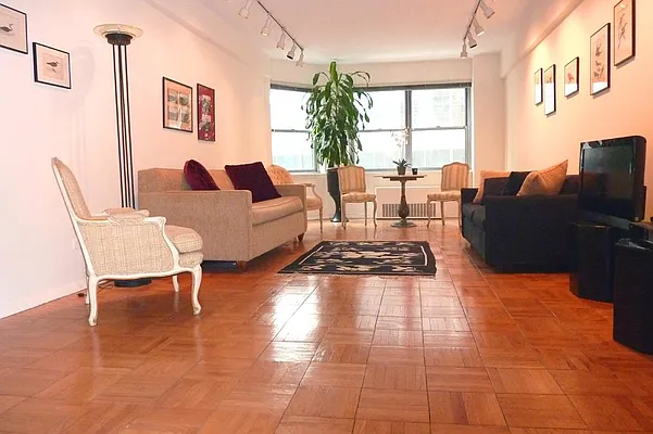 Rented by Corcoran | media 9