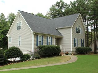 101 Oak Leaf Dr, Carrollton, GA 30116