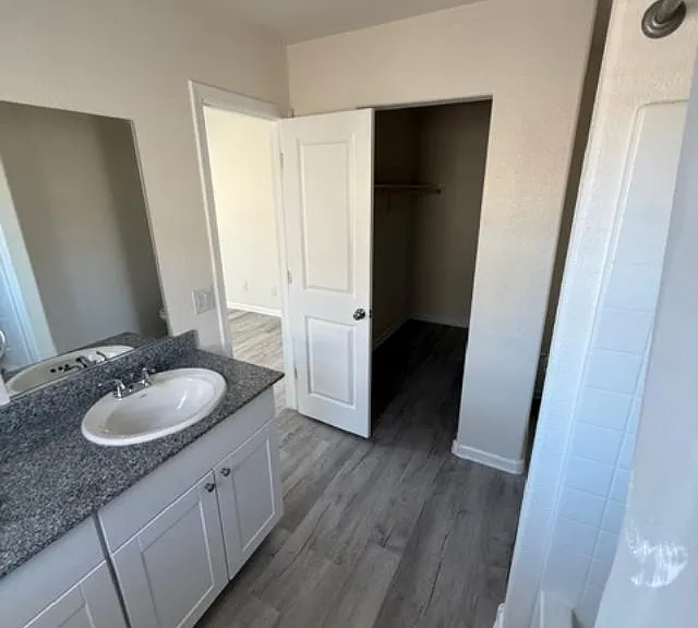 2414 Village Dr — Photo 8