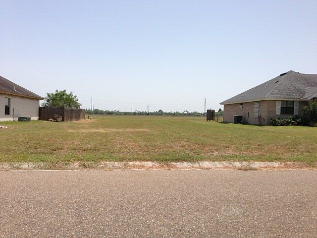 1st image of 0 Barnes Ct #11