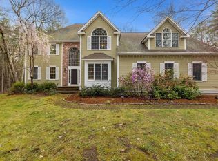 59 Smith Rd, Northborough, MA 01532