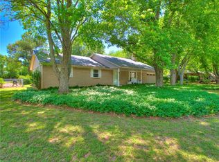 2027 County Road 1209, Tuttle, OK 73089