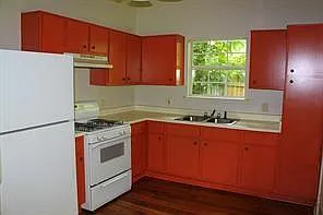 3 bed, 1.0 bath, 1064 sqft, $1,495 — Photo 2