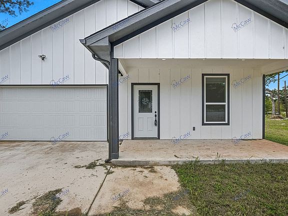 2nd image of 4302 Mountain Hollow Dr