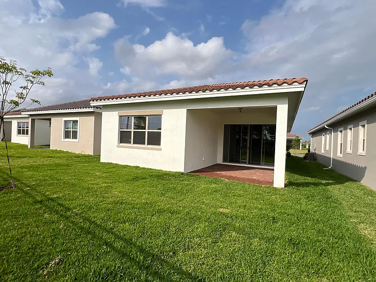 9684 Bucklow Hill Dr — Photo 10