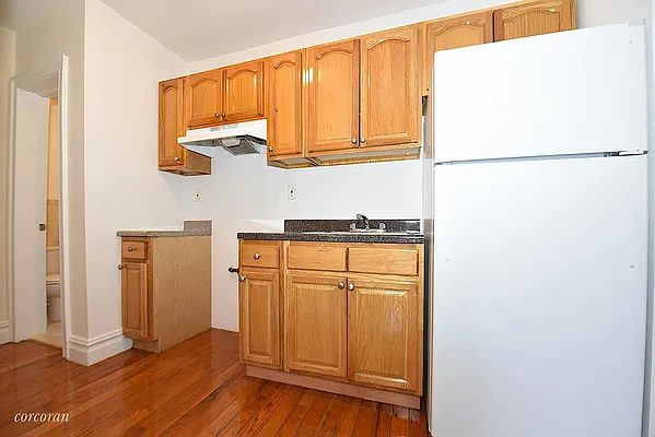 Rented by Corcoran | media 12