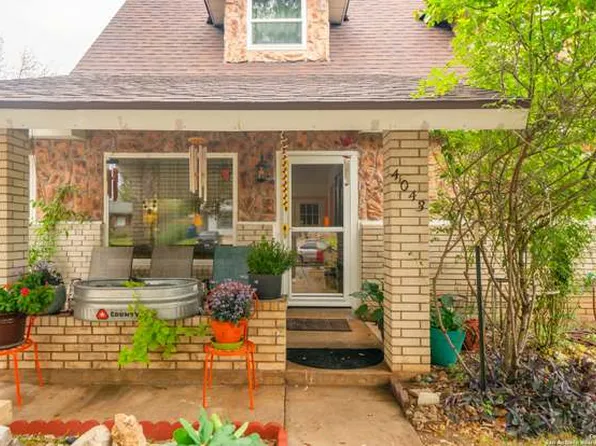 4043 Tropical Dr, San Antonio, TX 78218