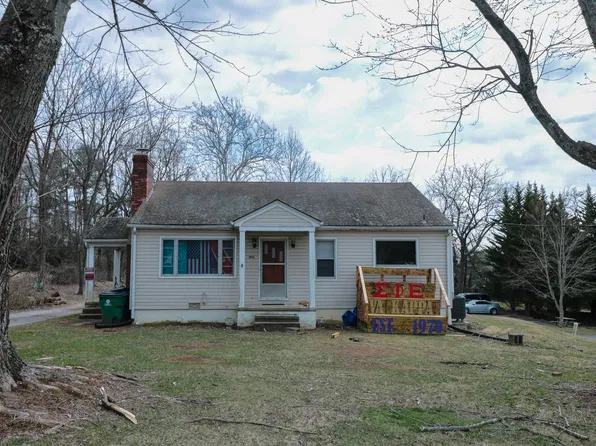 1506 N Main St, Blacksburg, VA 24060