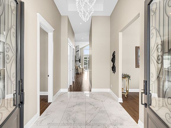 3rd image of 324 Hedley Way