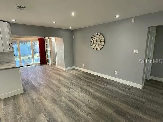 2950 Pallanza Dr S — Photo 11