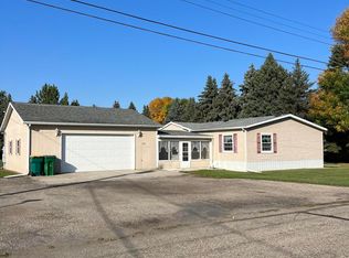 310 7th St, Portland, ND 58274