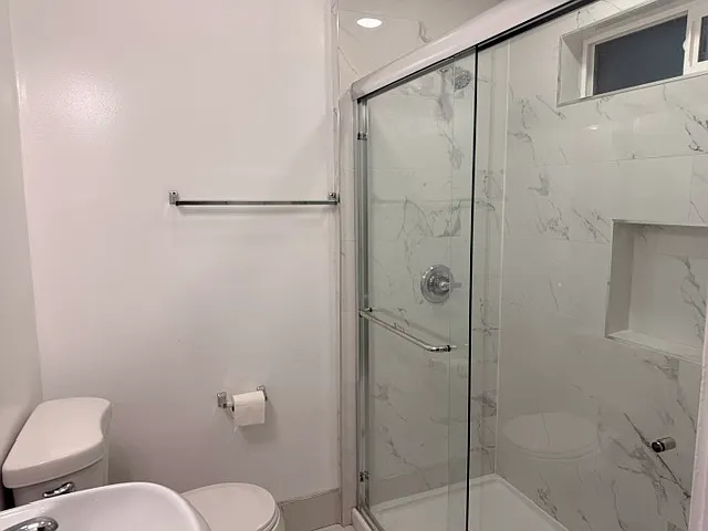5117 Foothill Blvd #2 — Photo 8