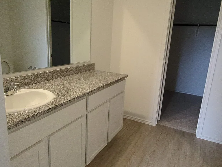 5840 Crystal Water Way — Photo 13