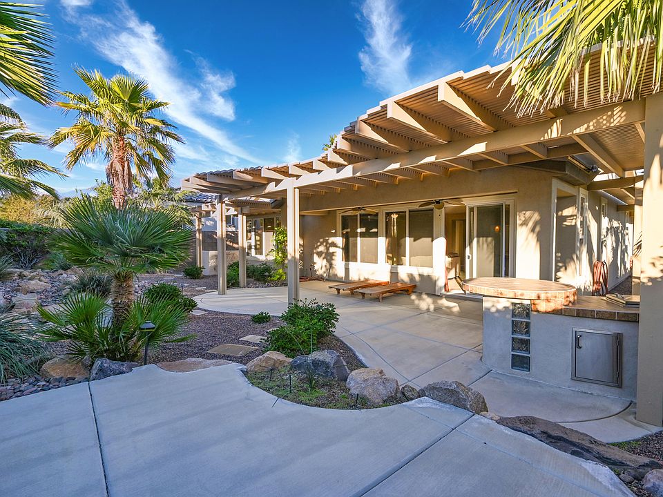 2nd image of 61795 Mesquite Ct