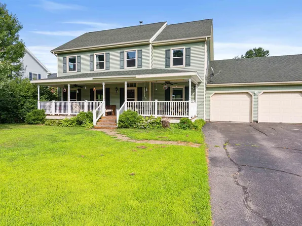 11 Aspen Drive, Essex Junction, VT 05452