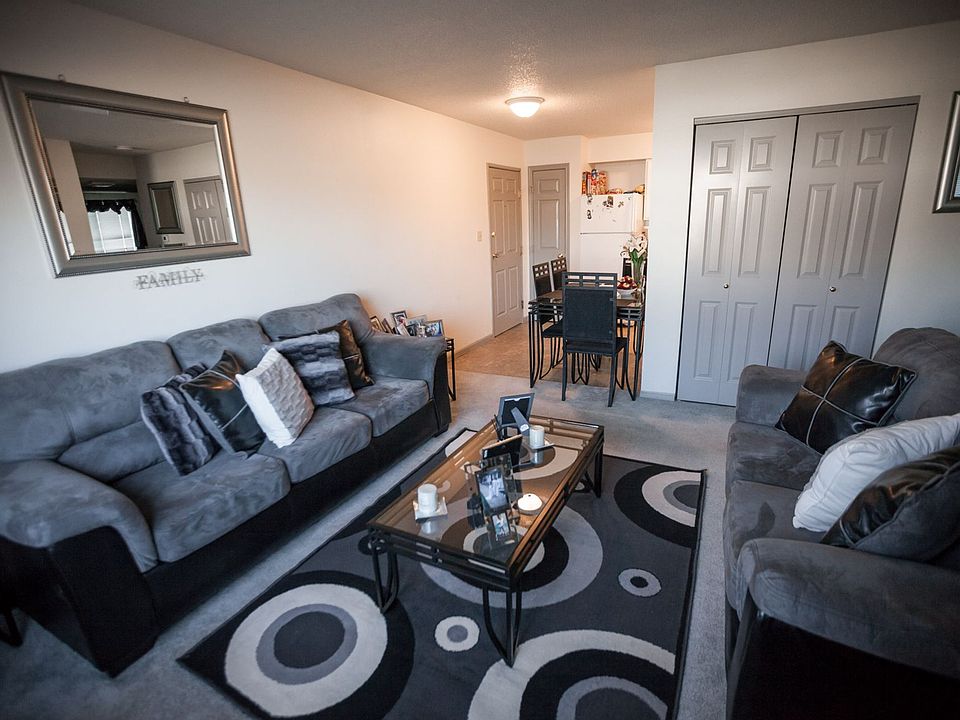 1st image of 815 Cross Park Ave APT 2A
