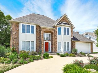 4122 Kingshill Cir, Naperville, IL