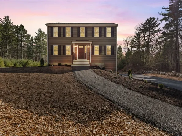 47 Benson St, Middleboro, MA 02346