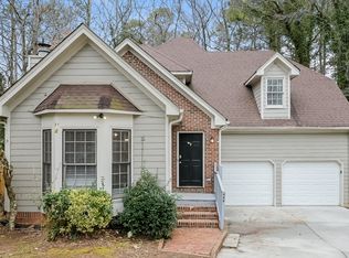488 Stonebridge Ct, Stone Mountain, GA 30083