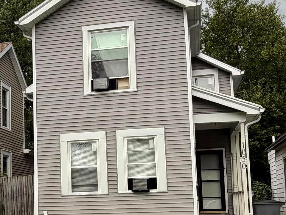 1st image of 1050 Harding Dr