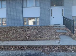 4743 SW 30th St, Topeka, KS 66614