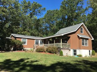 23874 Almy Rd, Howard city, MI 49329