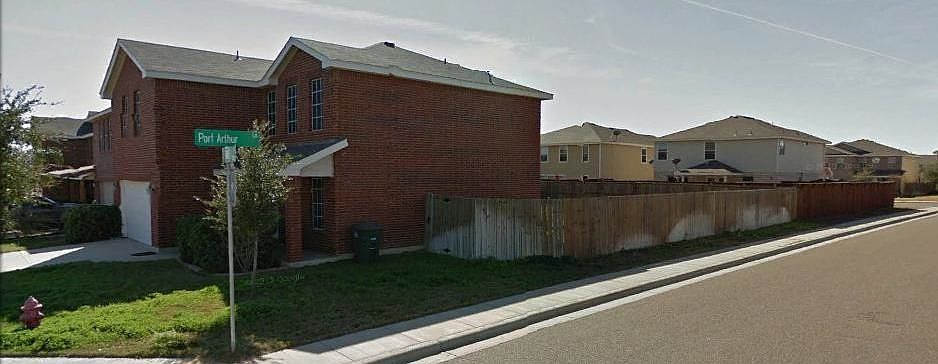 2nd image of 1912 Port Isabel Dr