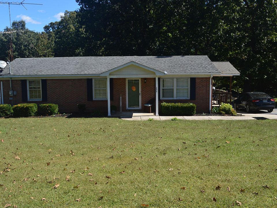 1st image of 204 Poplar Ave