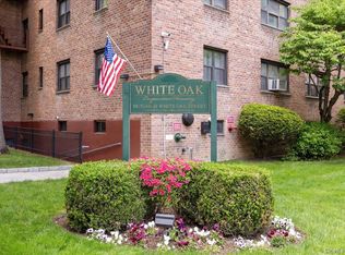 51 White Oak Street #4D, New Rochelle, NY 10801