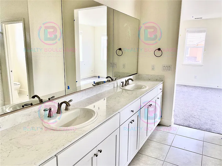 1127 Winter Hawk Way — Photo 47
