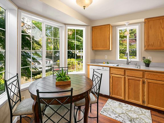 5th image of 10279 NE 129th Ln