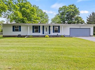 1372 Canandaigua Rd, Macedon, NY 14502