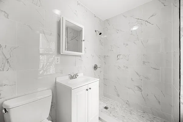 Rented by REAL New York | media 17