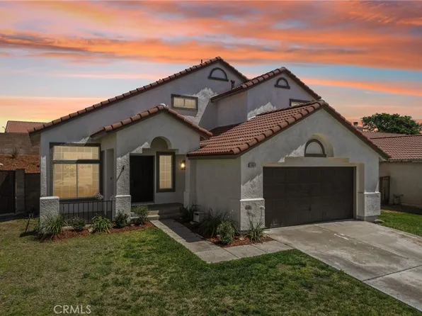 2864 W Buena Vista Dr, Rialto, CA 92377