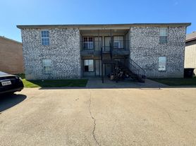 3203 Toledo Dr