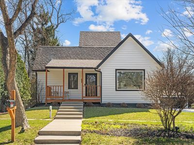 1806 Clavey Rd, Highland Park, IL, 60035