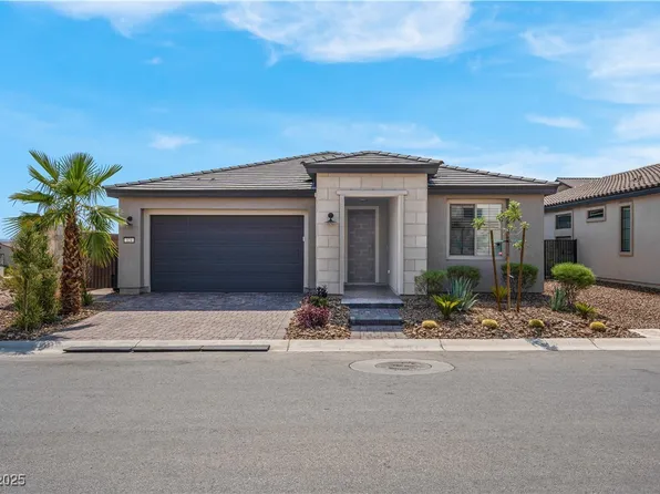 124 Lake Oasis St, Henderson, NV 89011