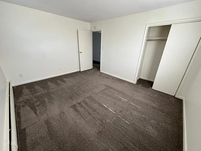 323 W Pennsylvania Ave #C — Photo 11