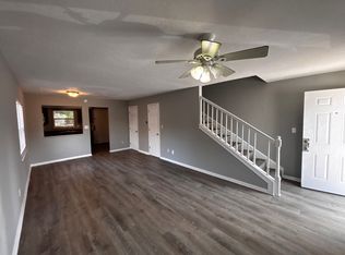 911 SW 62nd Ter APT A, Gainesville, FL 32607