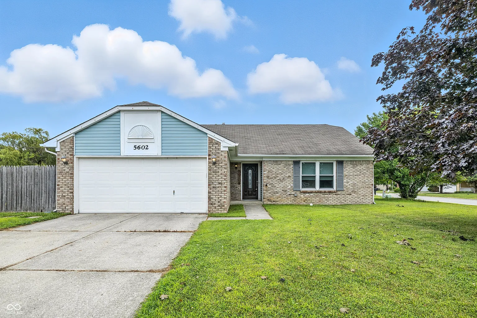 5602 Rains Ln photo 1