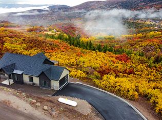 9281 E Ridge Pine Dr, Heber, UT 84032