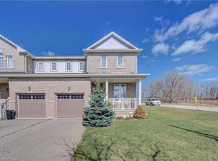 13 Rusk Ter, Hamilton, ON L8B0W2