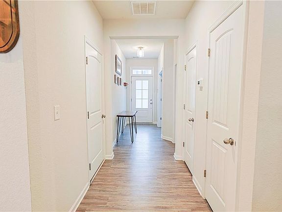 4th image of 636 Rhema Rd