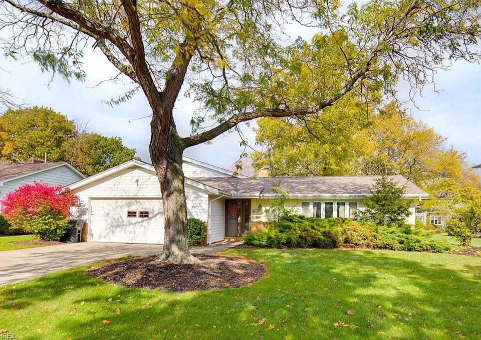 1st image of 5387 Meadow Wood Blvd