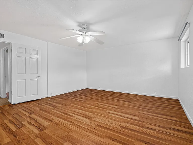 3271 Sul Ross St #20 — Photo 26
