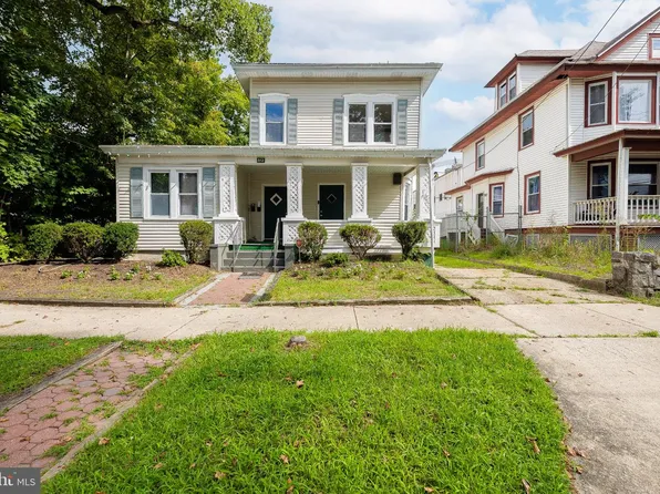 812 E Elmer St, Vineland, NJ 08360