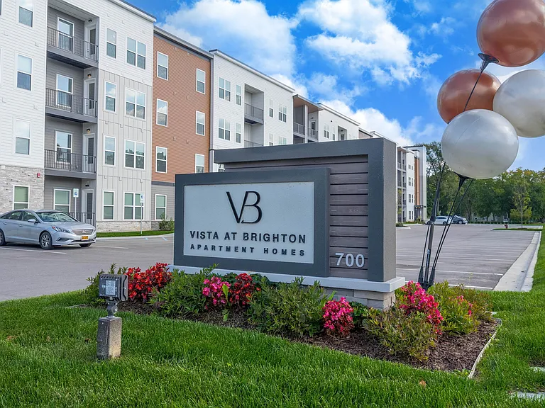 Vista at Brighton — Photo 42