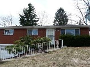 128 Lisa Dr, Verona, PA 15147