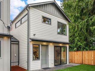 213 NE 123rd St, Seattle, WA 98125
